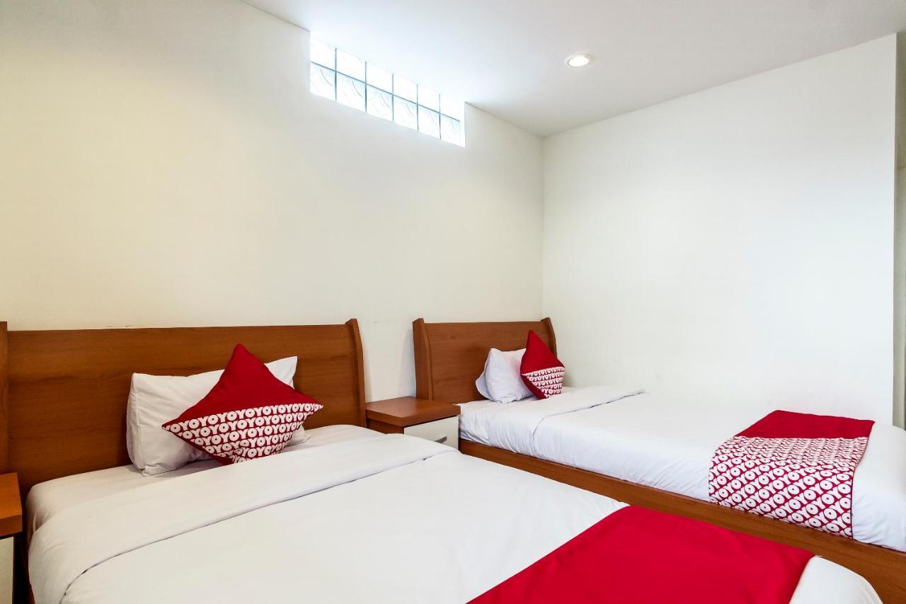 โอโย 294 อันเดรีย เรสซิเดนซ์ ชาเรียะฮ์ Hotel เมดาน ภายนอก รูปภาพ