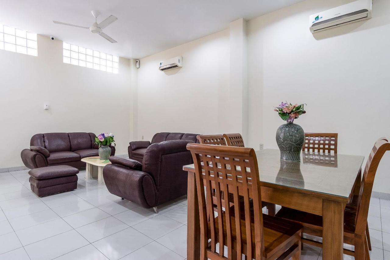โอโย 294 อันเดรีย เรสซิเดนซ์ ชาเรียะฮ์ Hotel เมดาน ภายนอก รูปภาพ